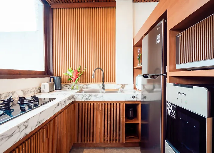 Casanaya - New 3br In Villa Canggu